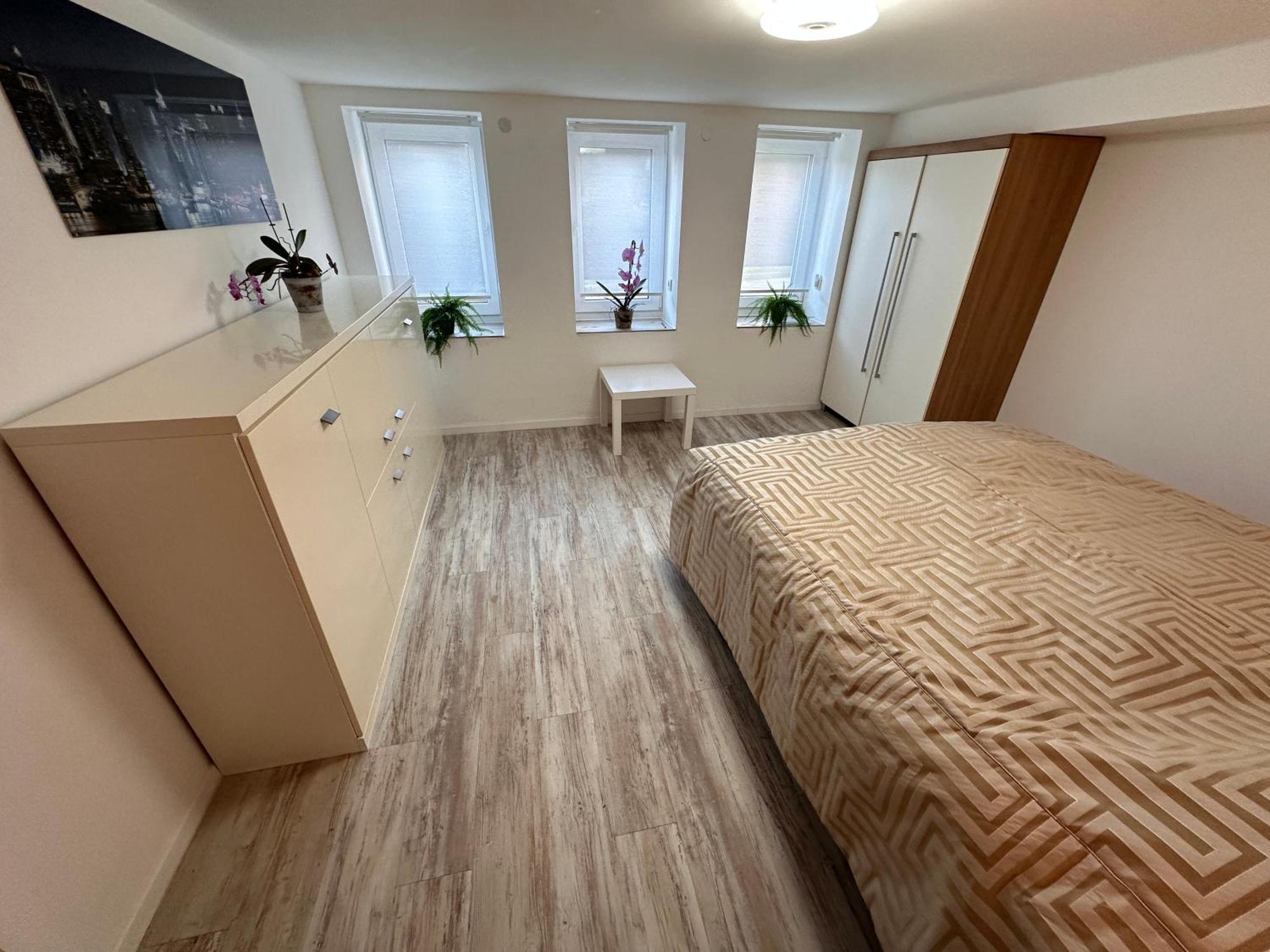 Souterrainwohnung Zwischen Hamburg Und Ostsee Apartment *